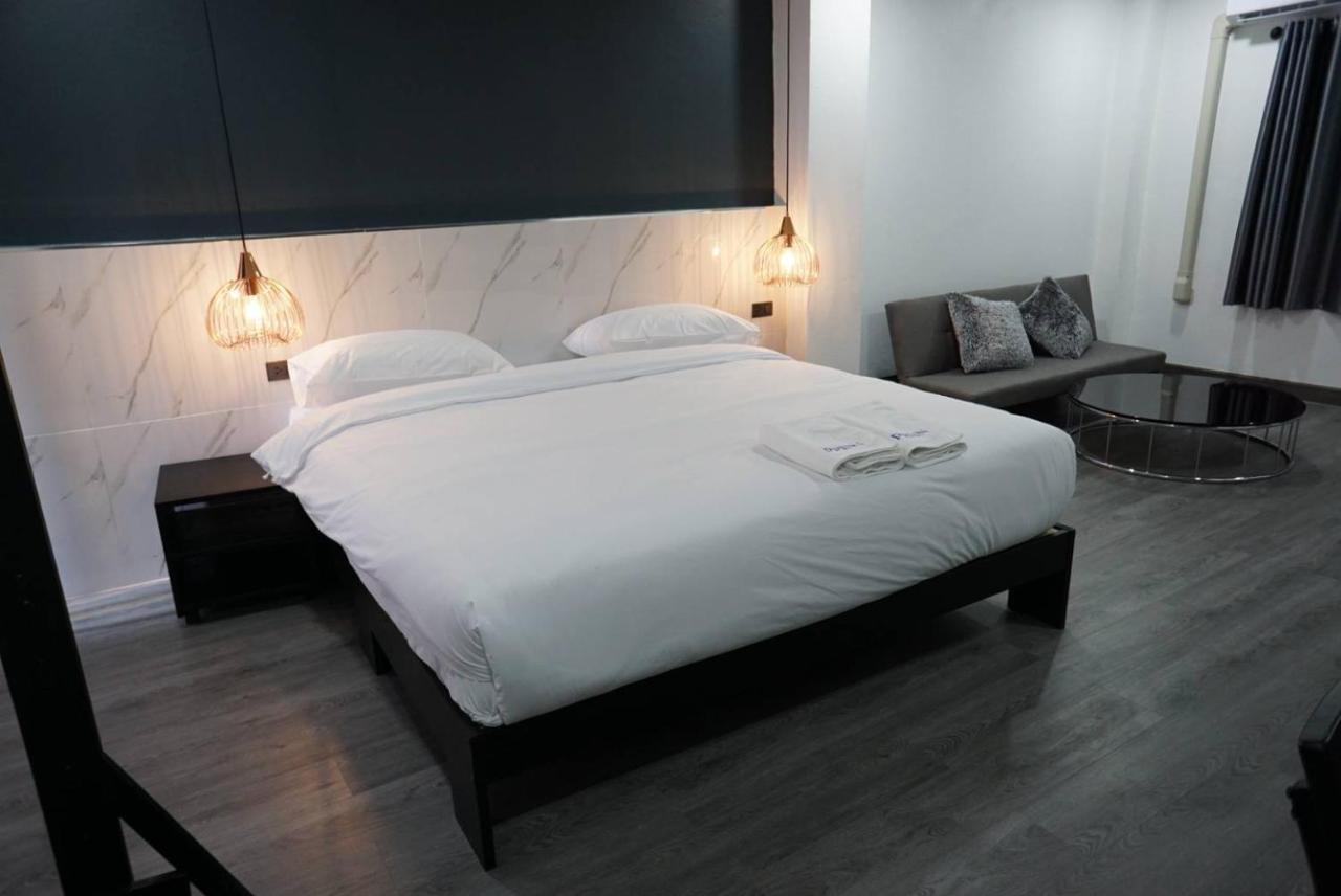 Prinn Hotel Rayong Exteriör bild