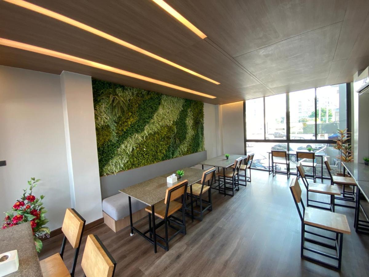Prinn Hotel Rayong Exteriör bild