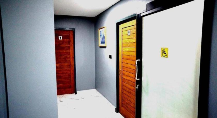 Prinn Hotel Rayong Exteriör bild