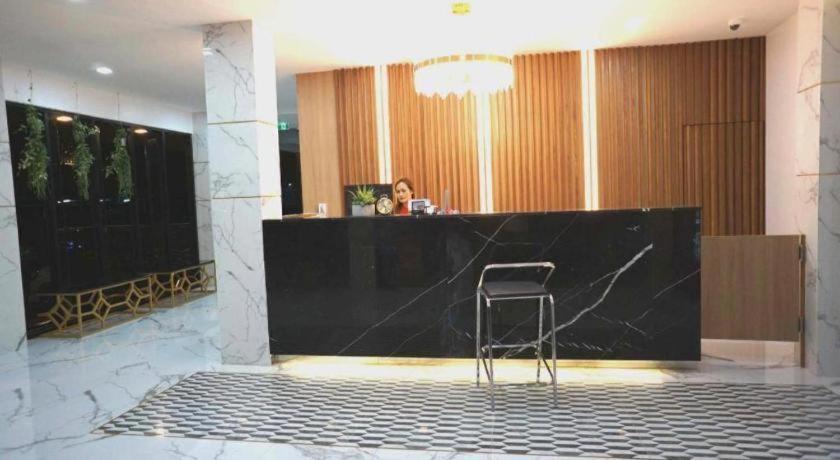 Prinn Hotel Rayong Exteriör bild