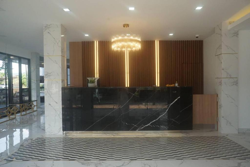 Prinn Hotel Rayong Exteriör bild